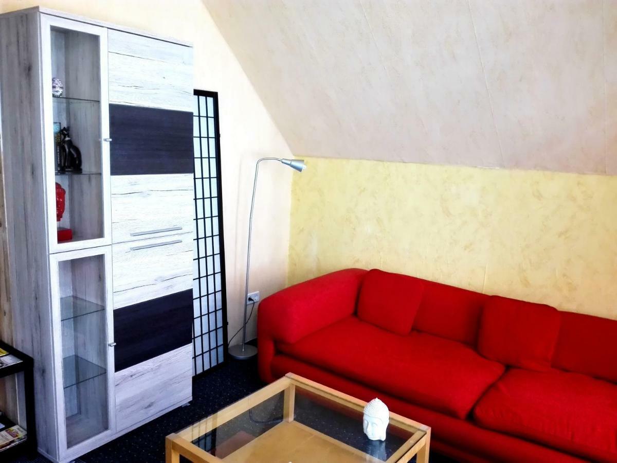 Apartment Am Park Ольденбург Экстерьер фото